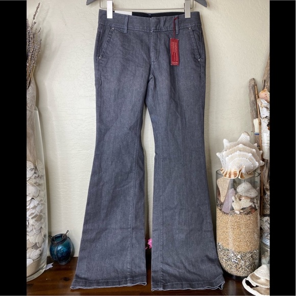 Banana Republic Denim - Banana Republic NWT Jeans Size 2 Grey